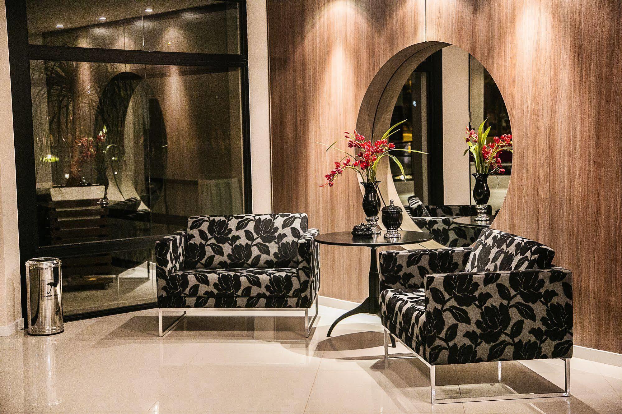 Gaboardi Park Hotel Куритибанус Экстерьер фото