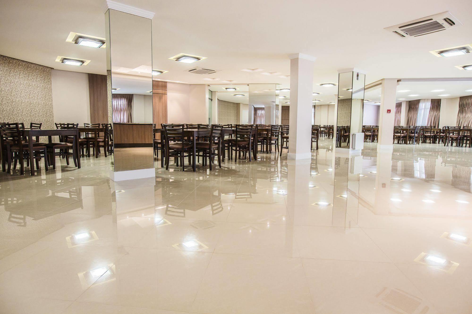 Gaboardi Park Hotel Куритибанус Экстерьер фото